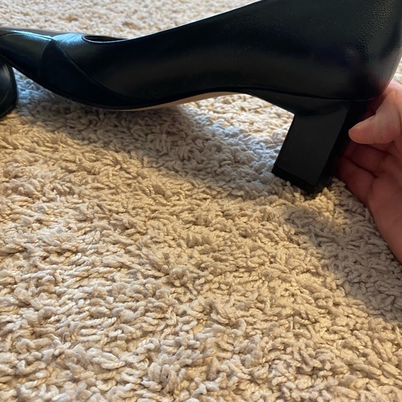 Ladies leather size 10 shoes - Picture 2 of 5